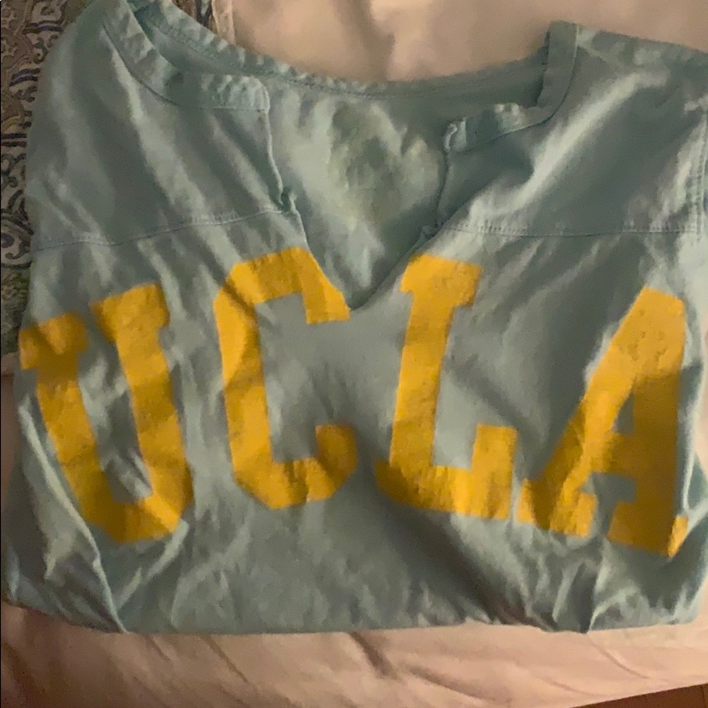 Vintage UCLA tshirt